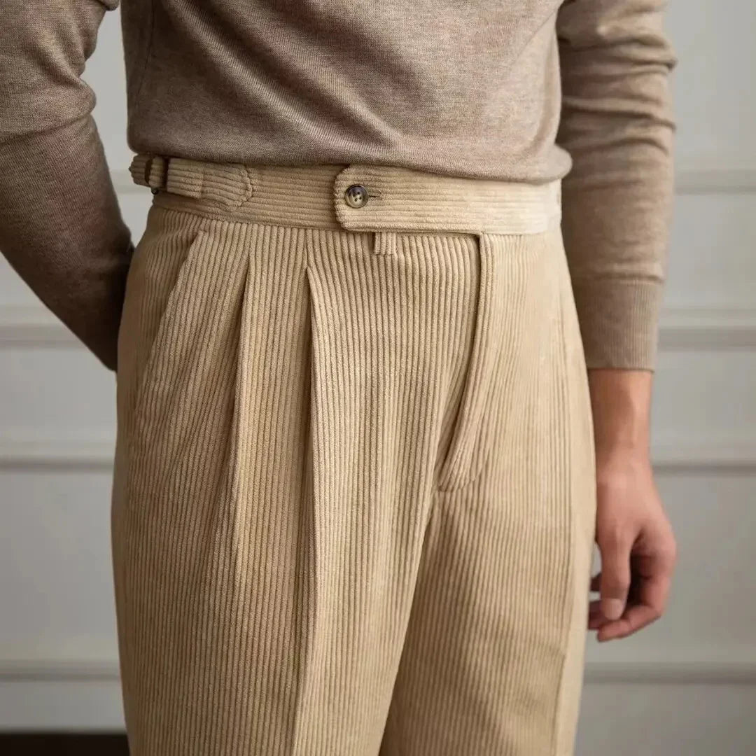 Pantaloni Plissettati a Vita Alta di Napoli