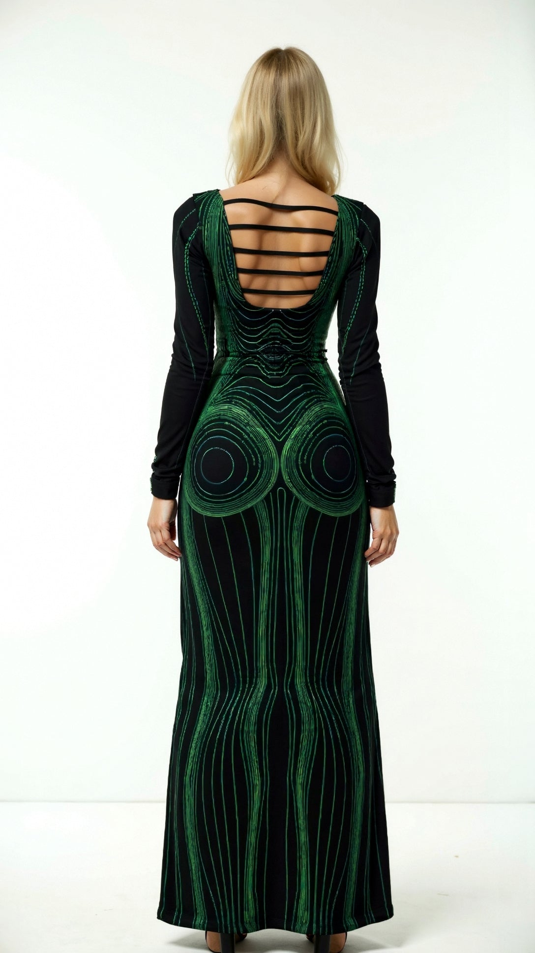 Xiomara, abito maxiforme attillato