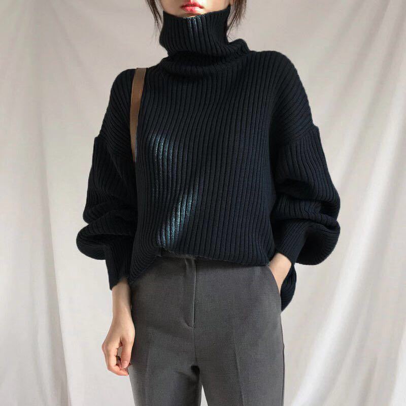 Mila Milano™ | Pullover di lusso con colletto alto e maniche a palloncino
