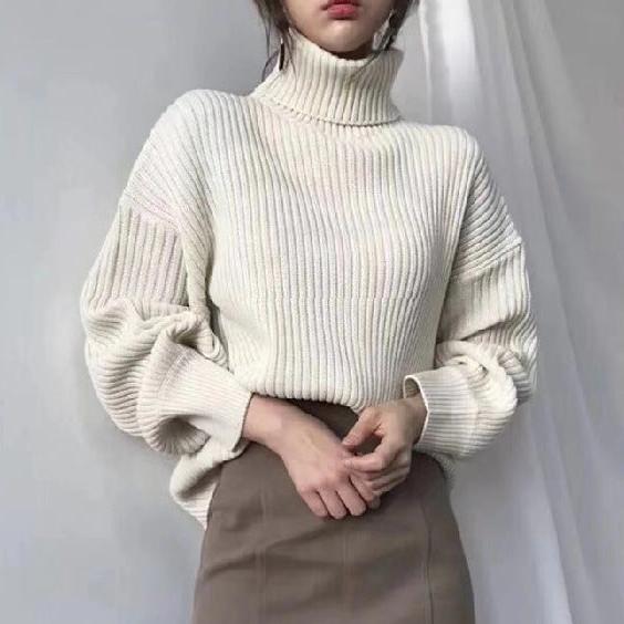 Mila Milano™ | Pullover di lusso con colletto alto e maniche a palloncino