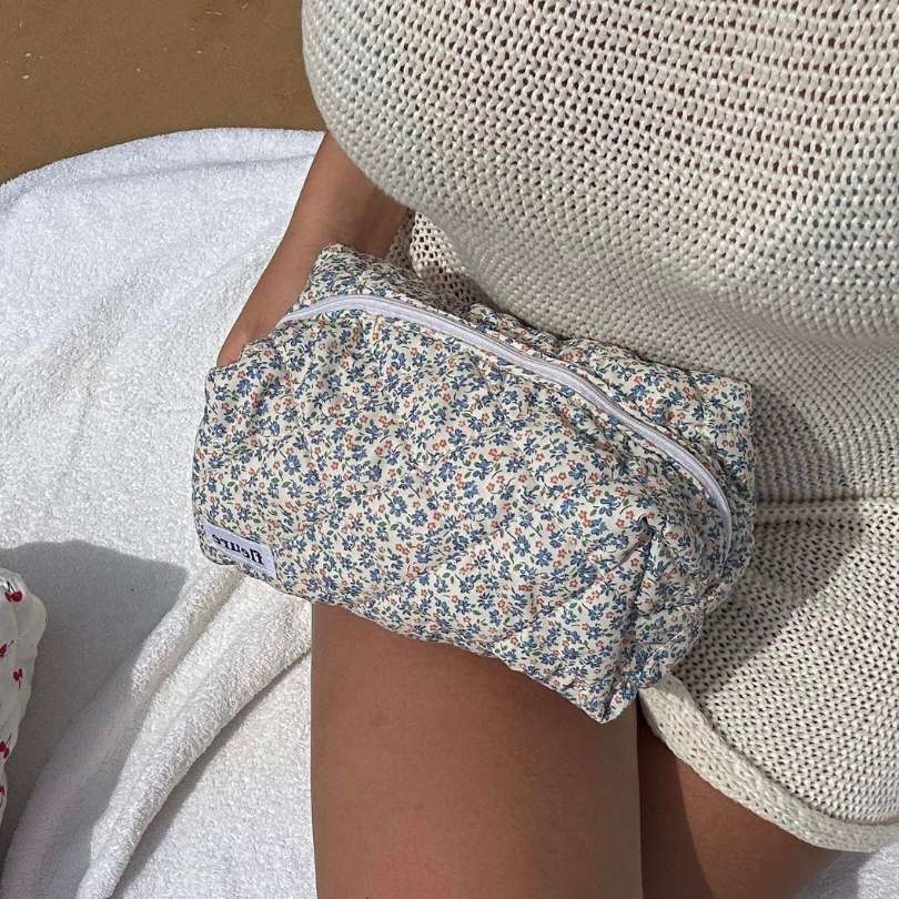 Flora Grande Makeup Bag
