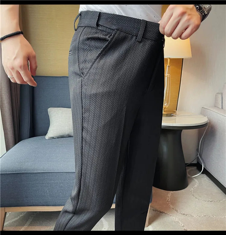 Pantaloni Slim Moderni
