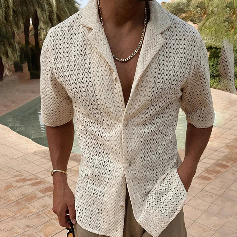 Eleganza Baciata dal Sole: Camicia da Uomo in Maglia Rete Leggera