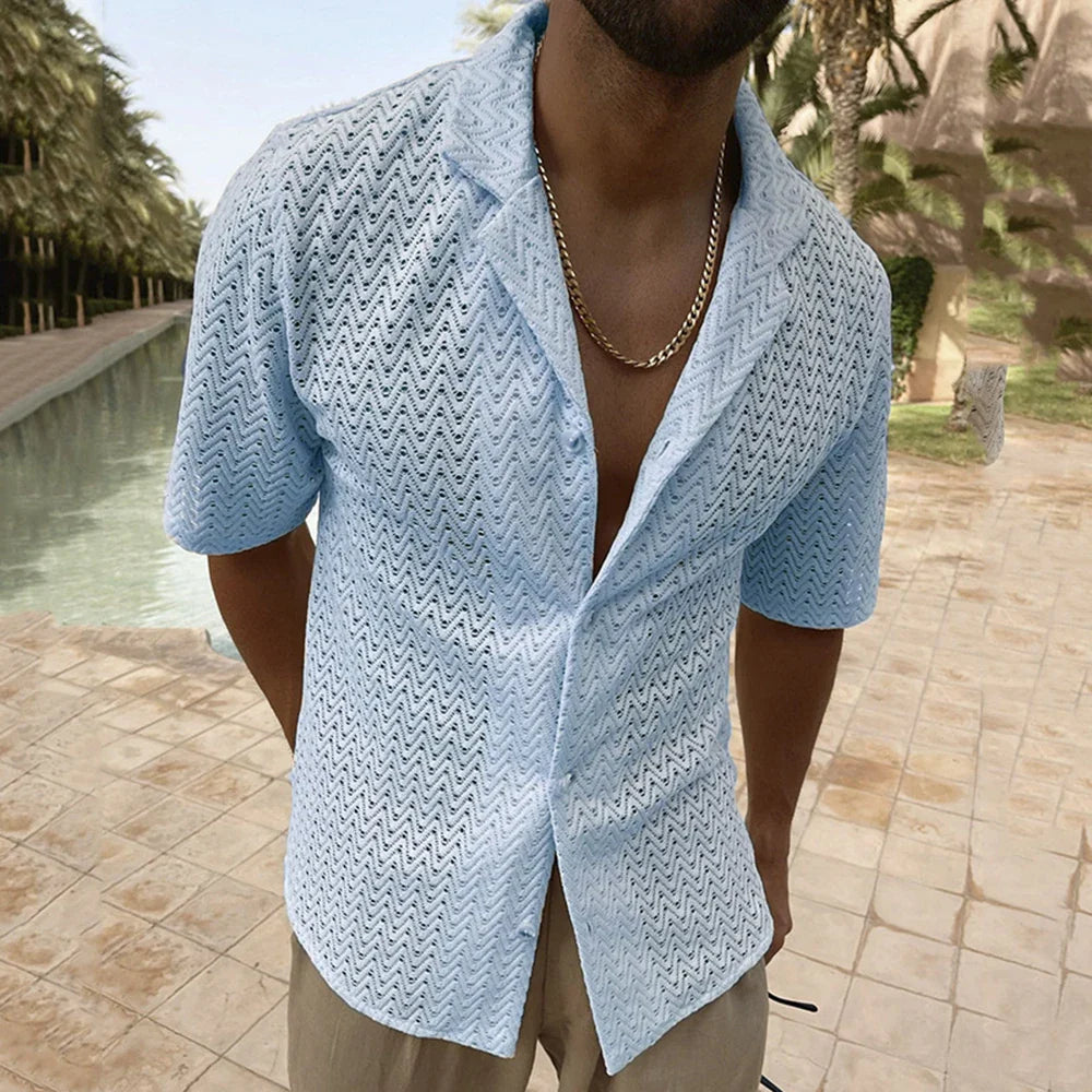 Eleganza Baciata dal Sole: Camicia da Uomo in Maglia Rete Leggera